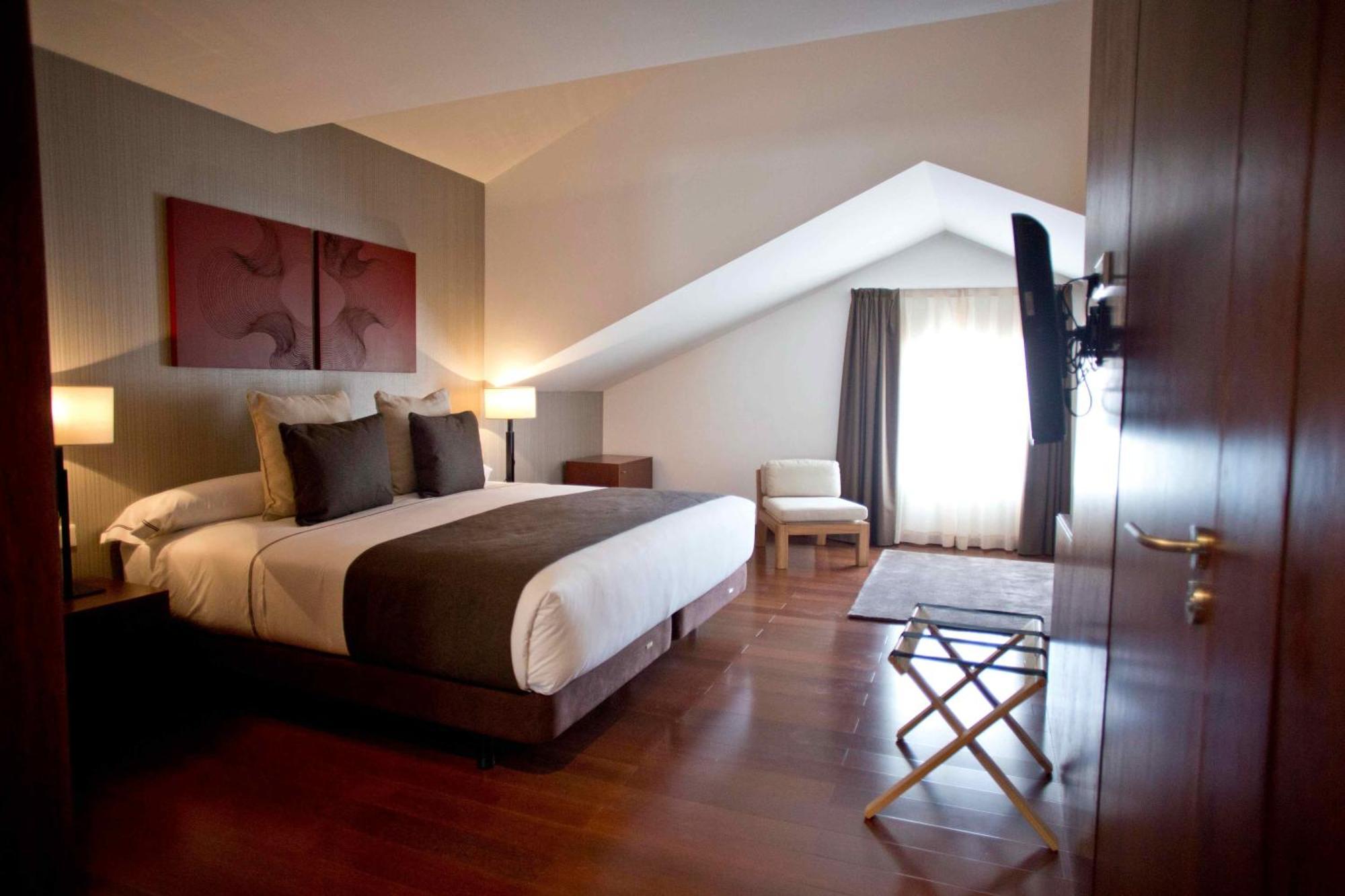 Hotel Carris Porto Ribeira Eksteriør bilde